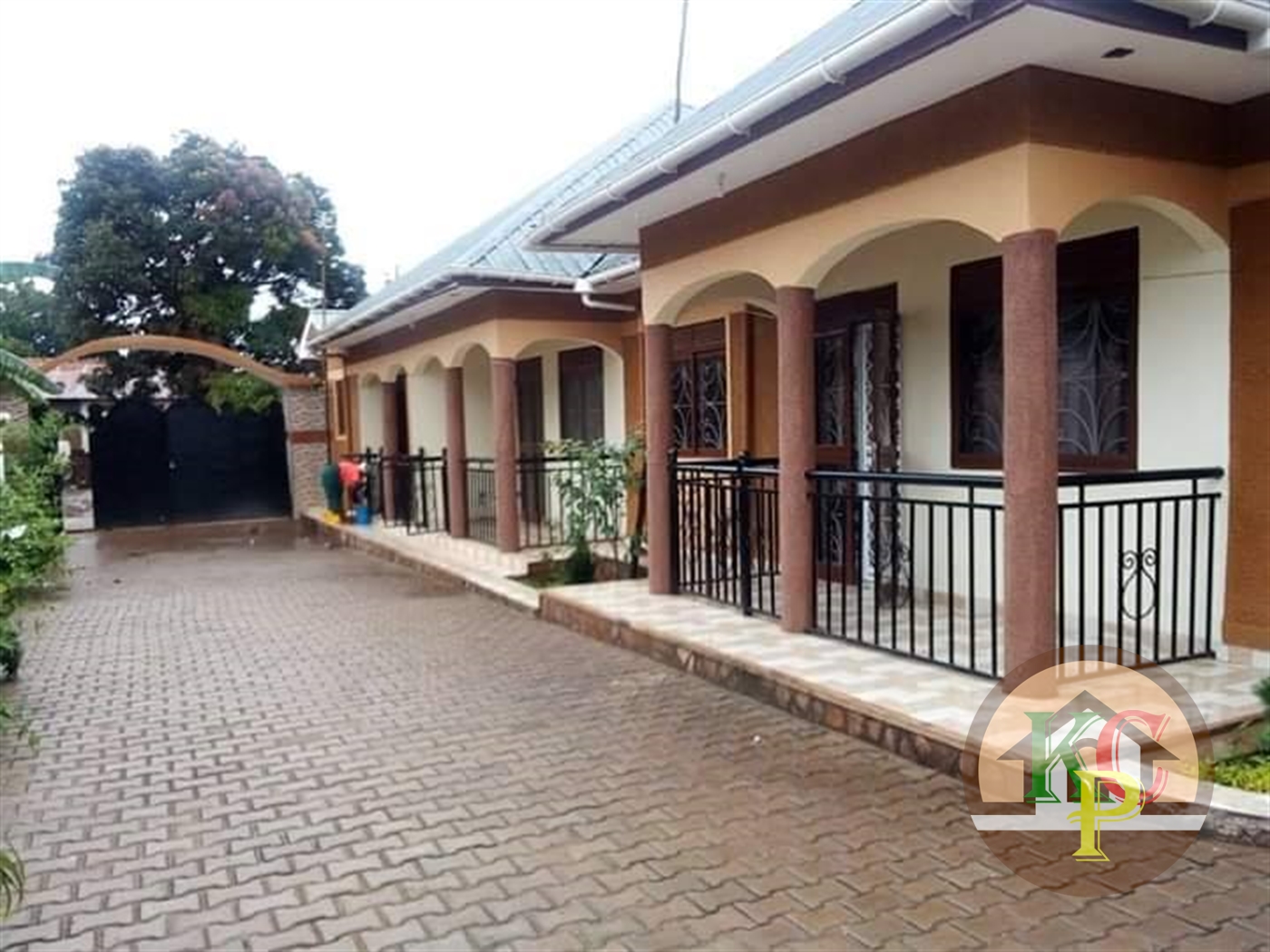 Semi Detached for rent in Wampeewo Wakiso