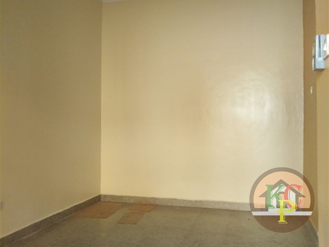 Studio for rent in Kisaasi Kampala