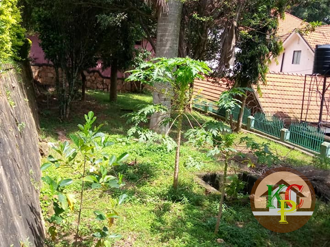 Mansion for rent in Muyenga Kampala