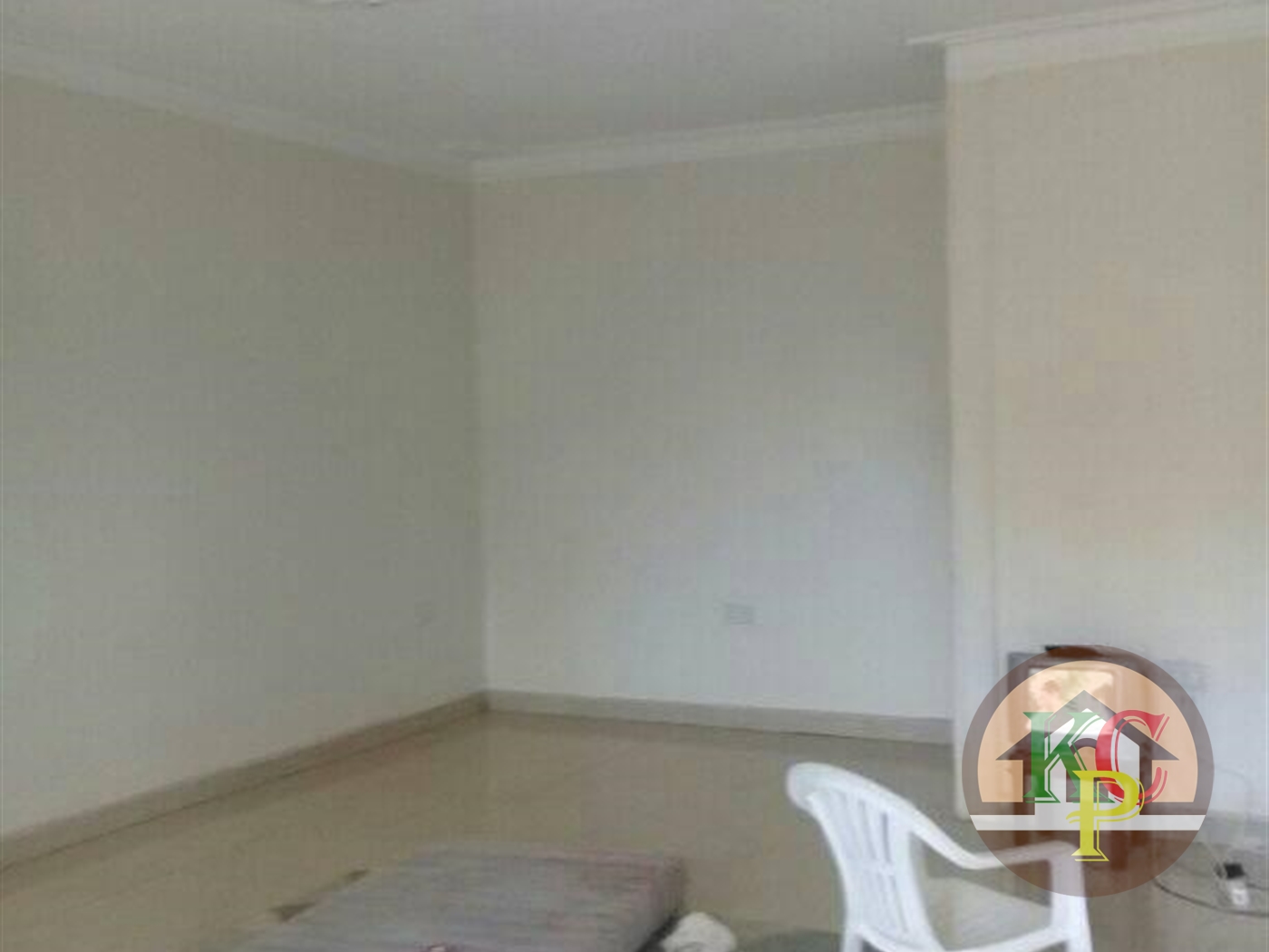 Semi Detached for rent in Mpererwe Kampala