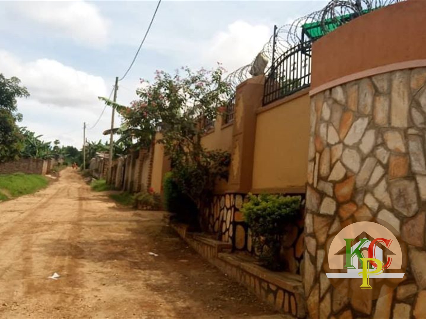 Bungalow for sale in Kira Wakiso