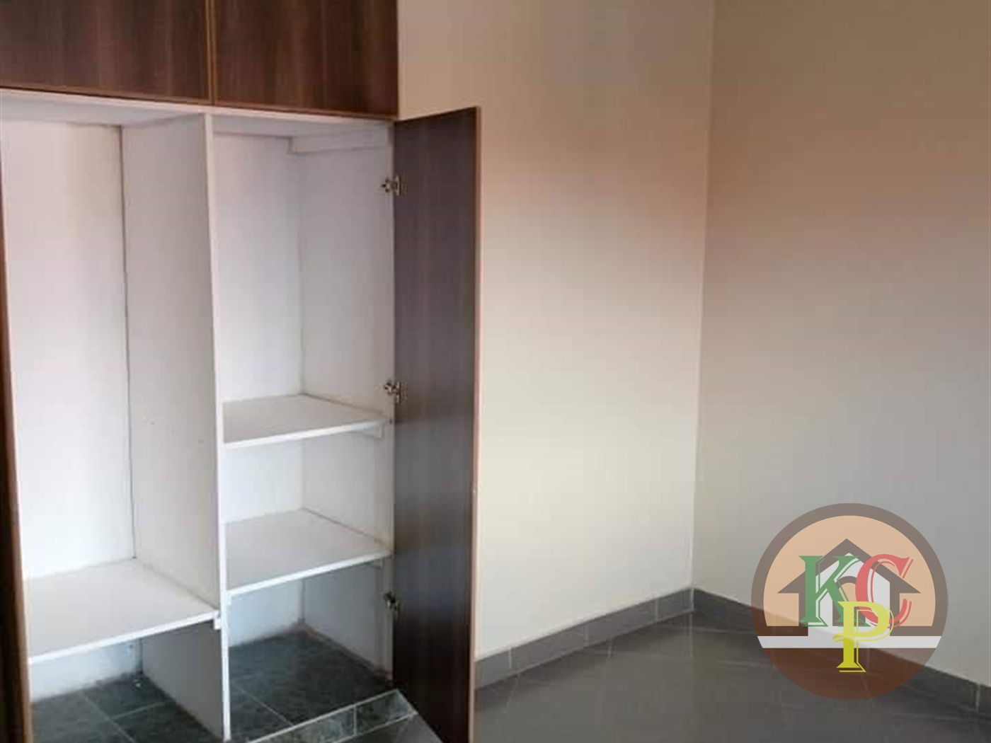 Apartment for rent in Kisaasi Kampala