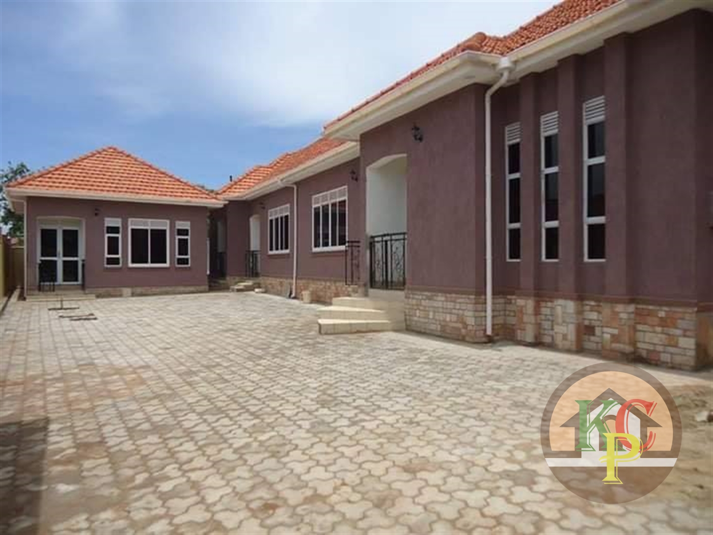 Semi Detached for rent in Kisaasi Kampala