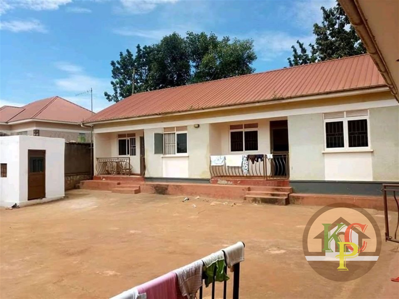 Semi Detached for rent in Kisaasi Kampala