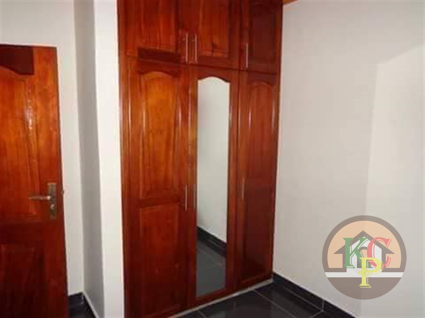 Apartment for rent in Kisaasi Kampala