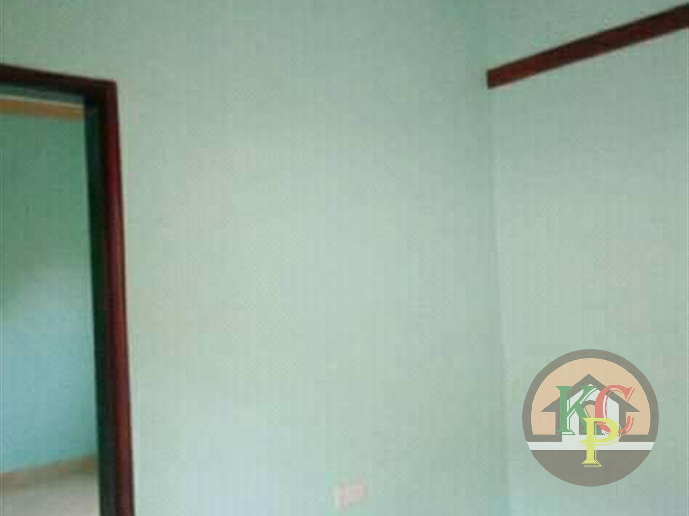 Semi Detached for rent in Mpererwe Kampala