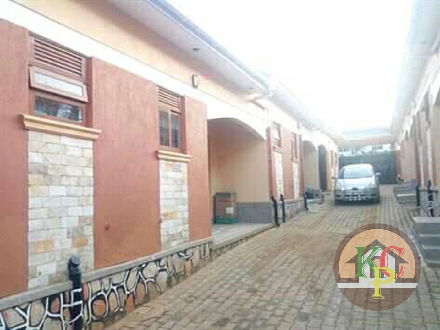 Semi Detached for rent in Mpererwe Kampala