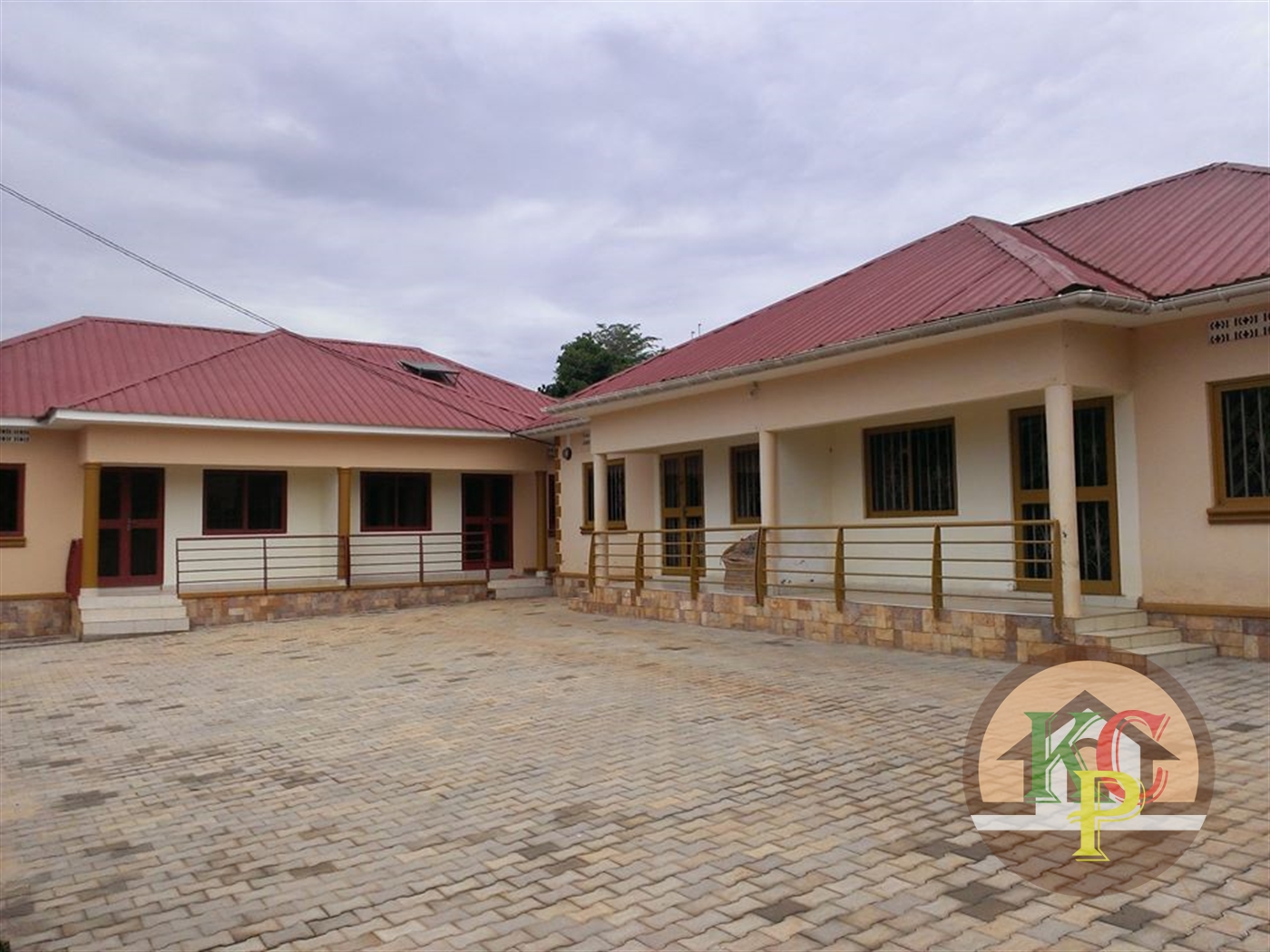 Semi Detached for rent in Kisaasi Kampala