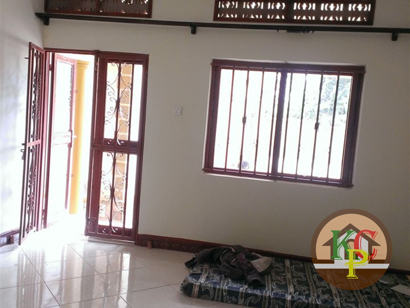 Semi Detached for rent in Kisaasi Kampala