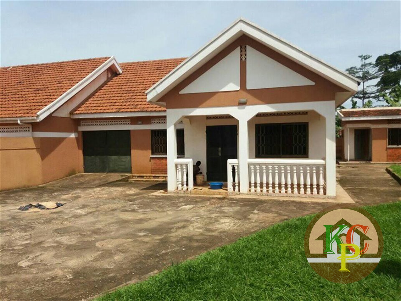 Bungalow for rent in Bbunga Kampala