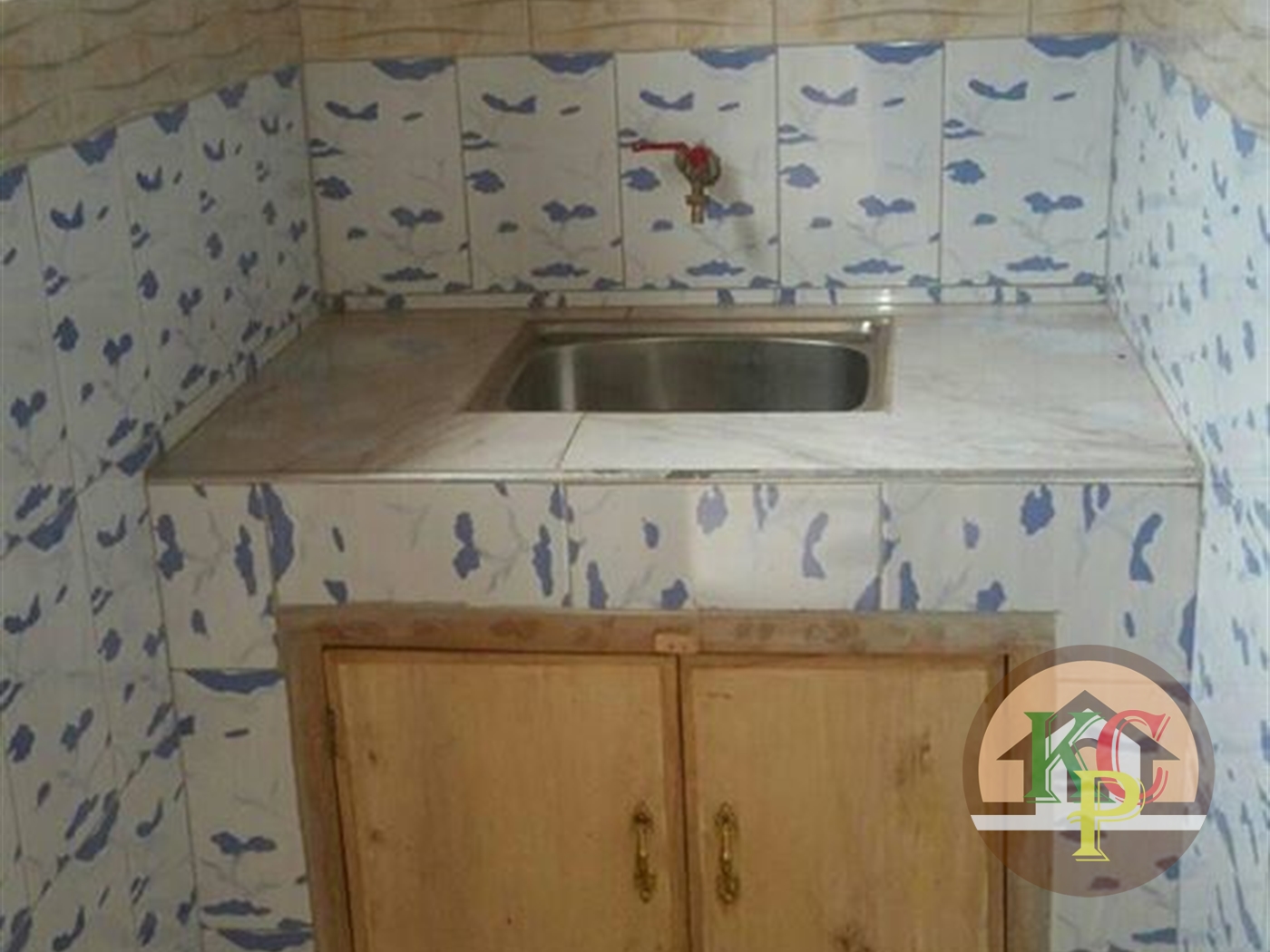 Semi Detached for rent in Kasubi Kampala