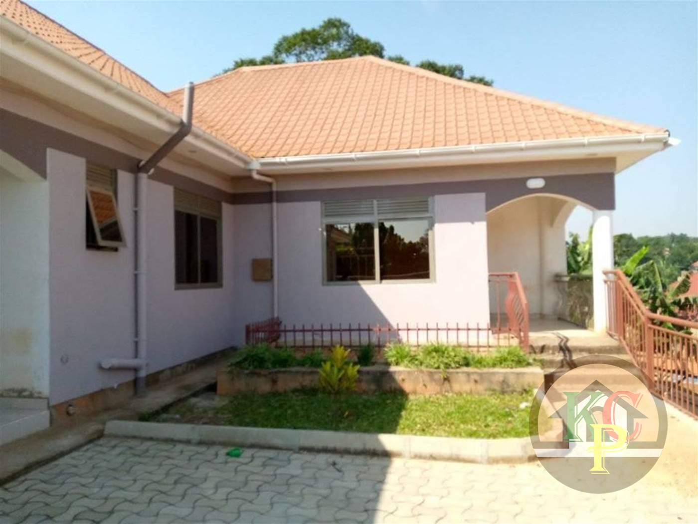 Semi Detached for rent in Bweyogerere Wakiso