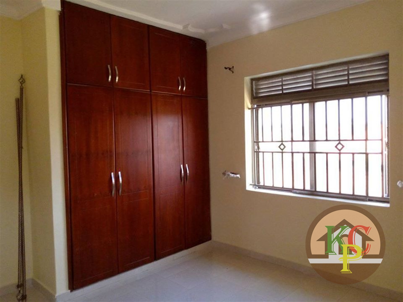 Semi Detached for rent in Bweyogerere Wakiso