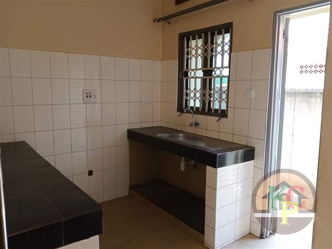 Semi Detached for rent in Namugongo Wakiso