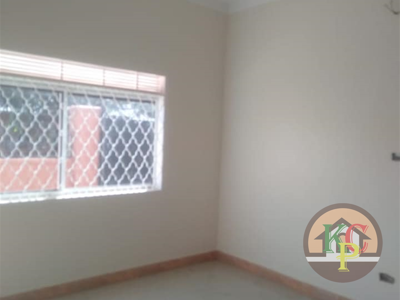 Semi Detached for sale in Kitende Kampala