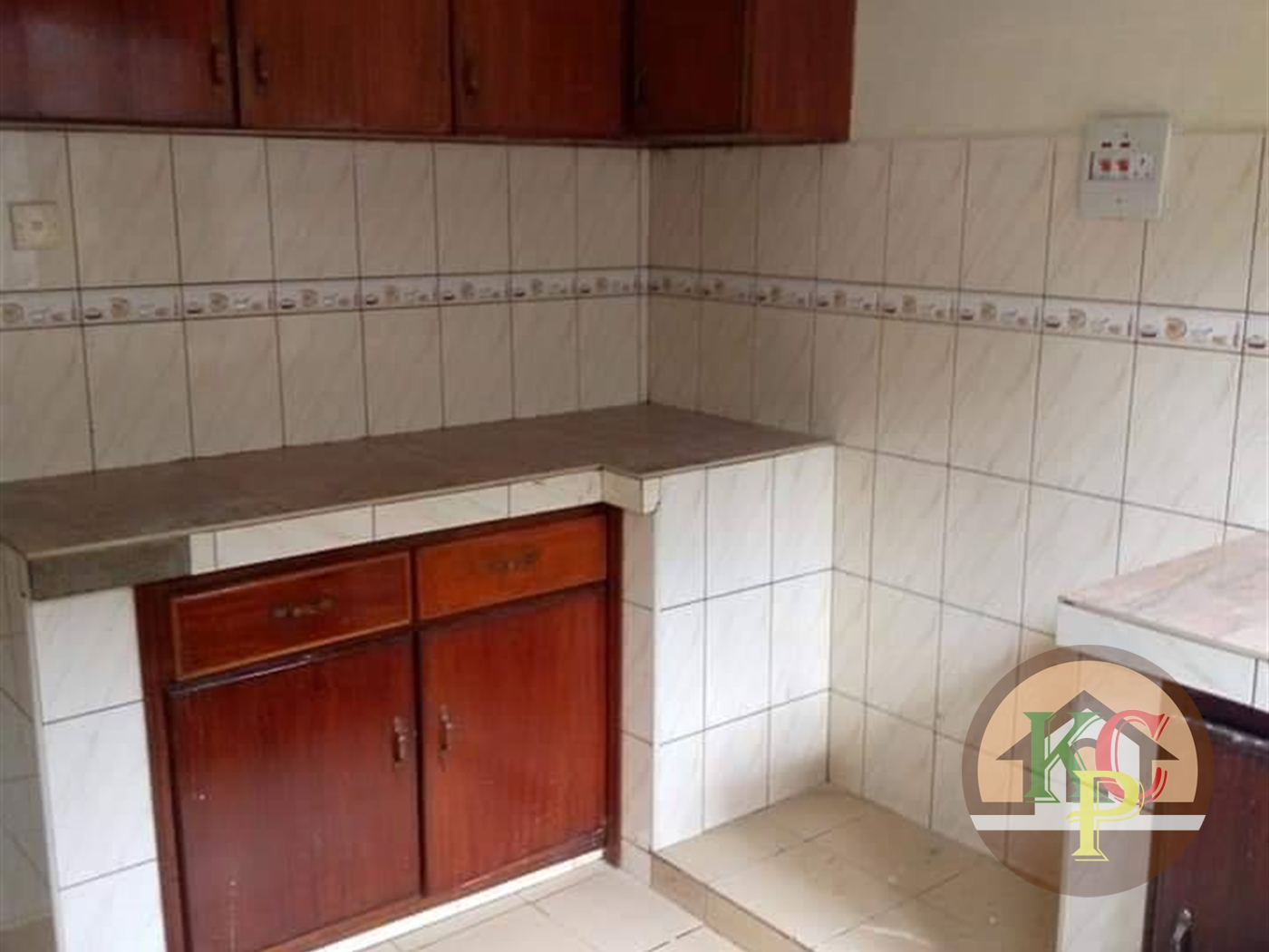 Semi Detached for rent in Kulambilo Kampala