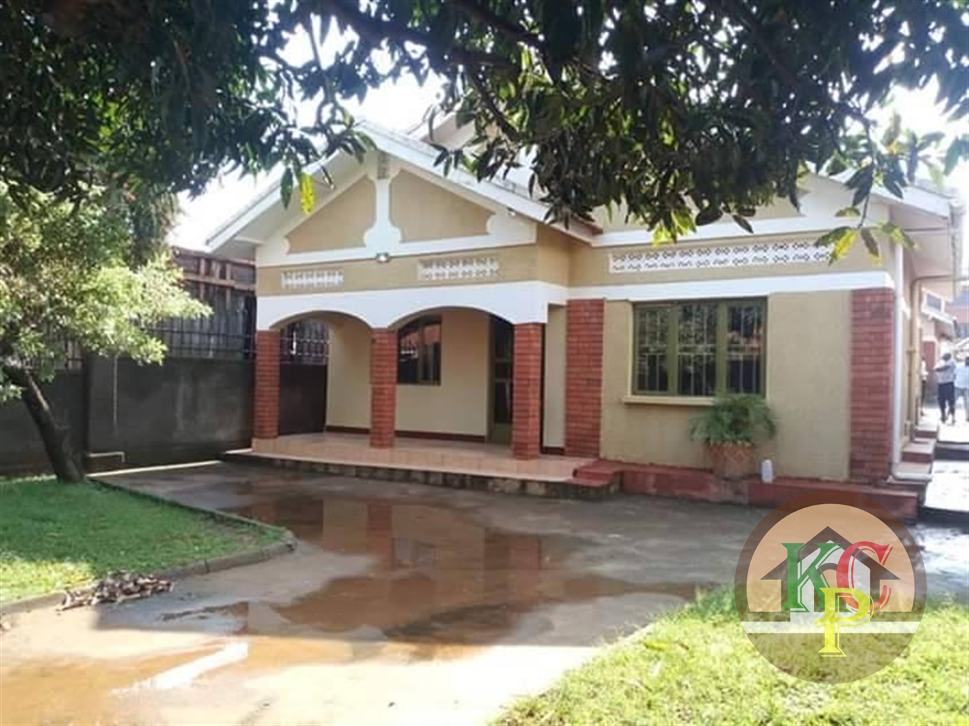 Bungalow for rent in Namugongo Wakiso