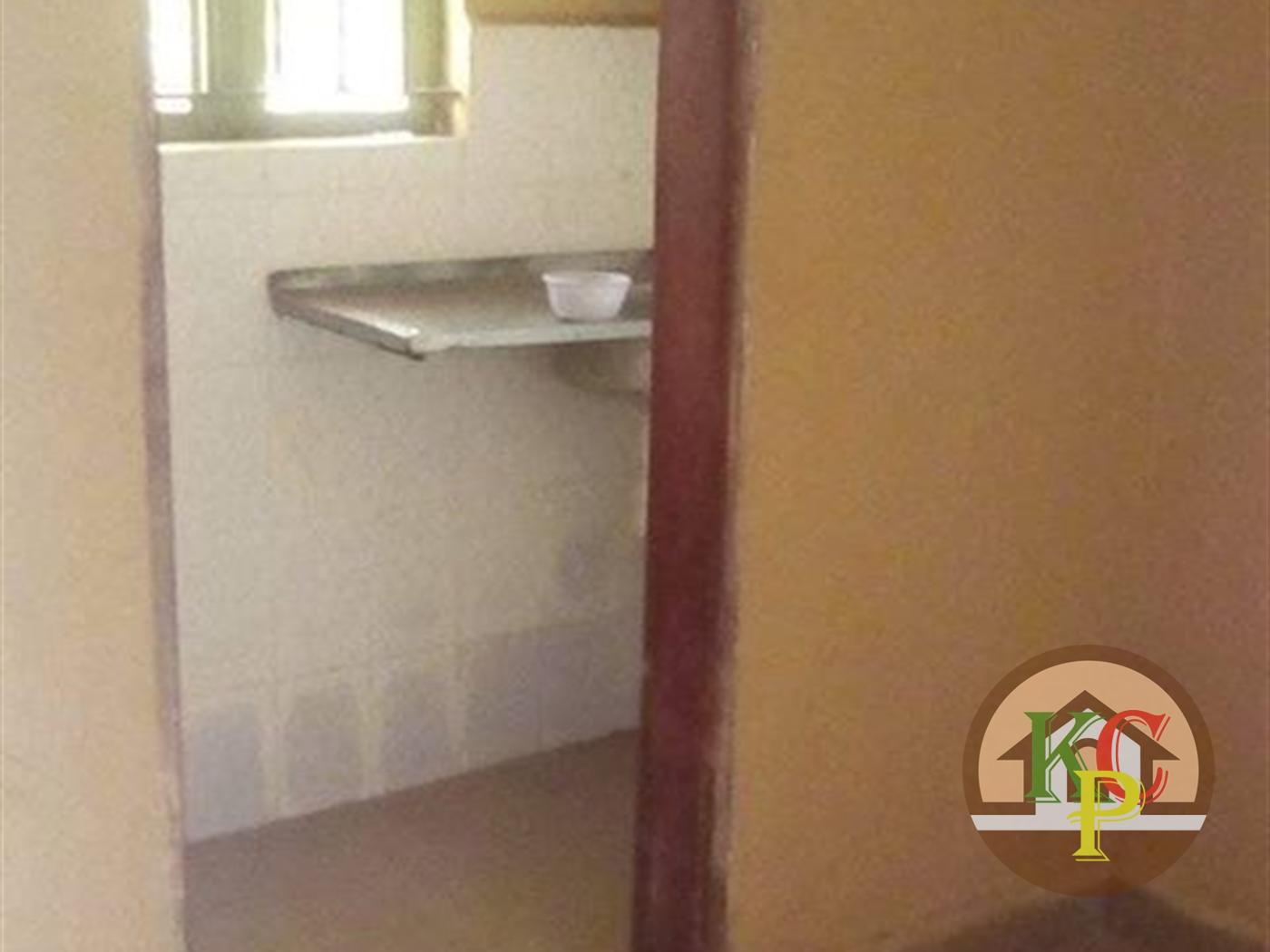 Semi Detached for rent in Kagoma Kampala