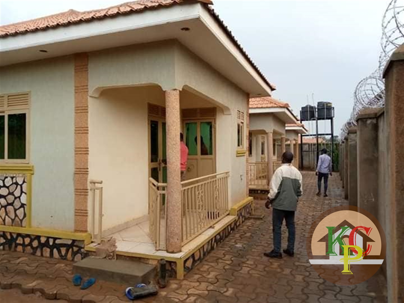 Semi Detached for rent in Mpererwe Kampala