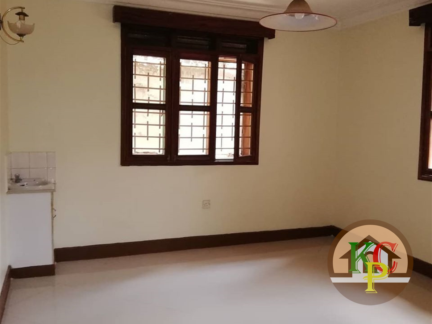 Bungalow for rent in Bukoto Kampala