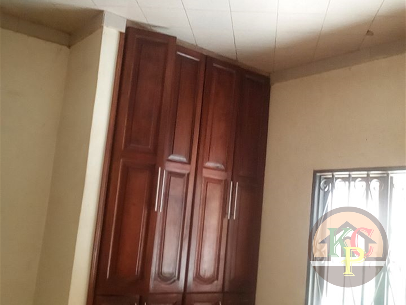 Semi Detached for rent in Bweyogerere Wakiso