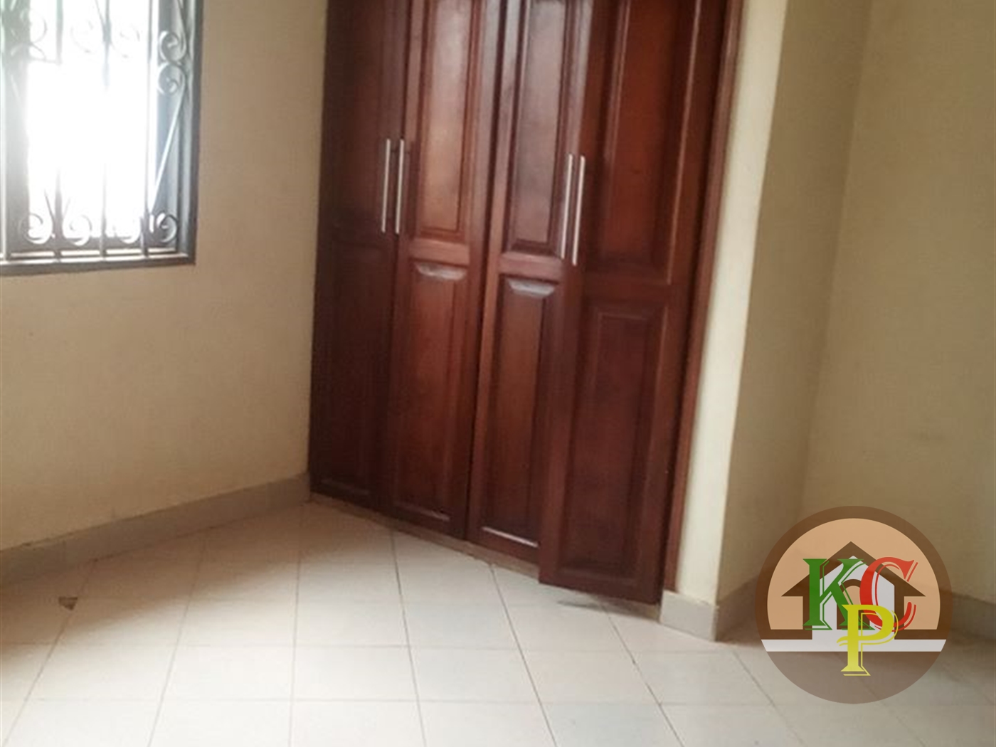 Semi Detached for rent in Bweyogerere Wakiso