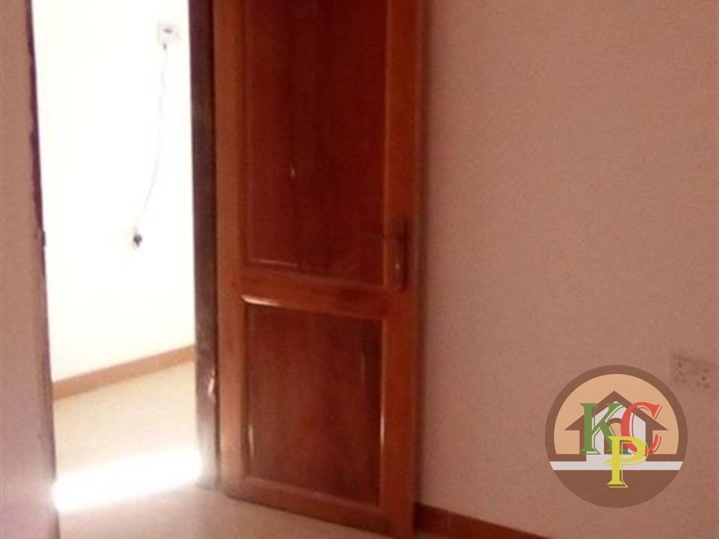 Semi Detached for rent in Kisaasi Kampala