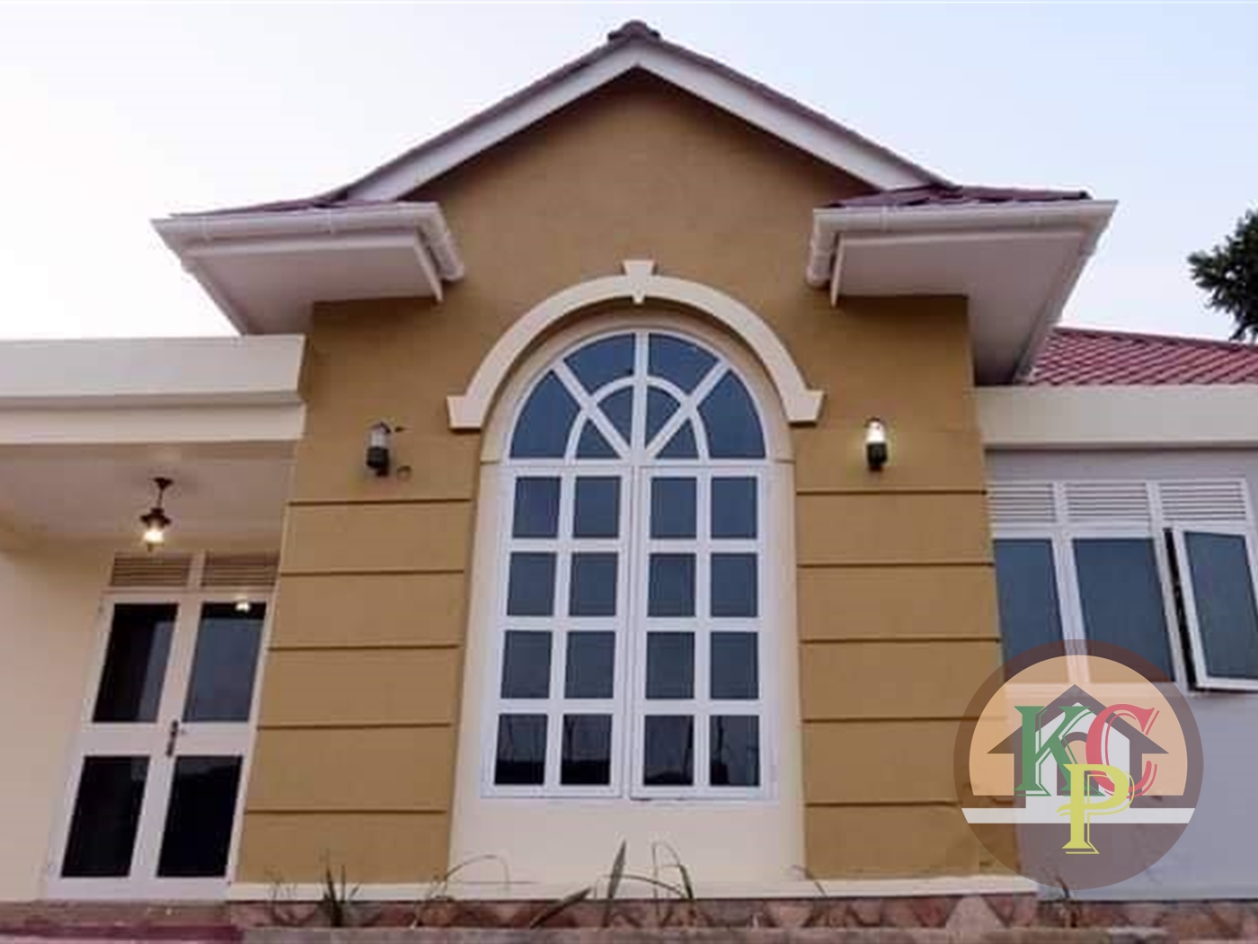 Semi Detached for rent in Mpererwe Kampala