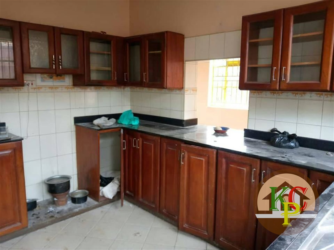 Bungalow for rent in Kitende Wakiso