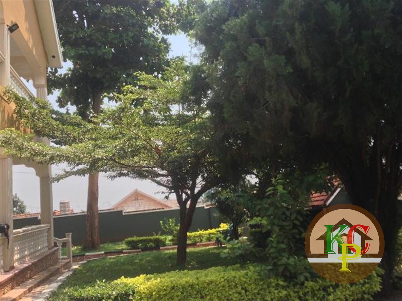 Mansion for rent in Bbunga Kampala