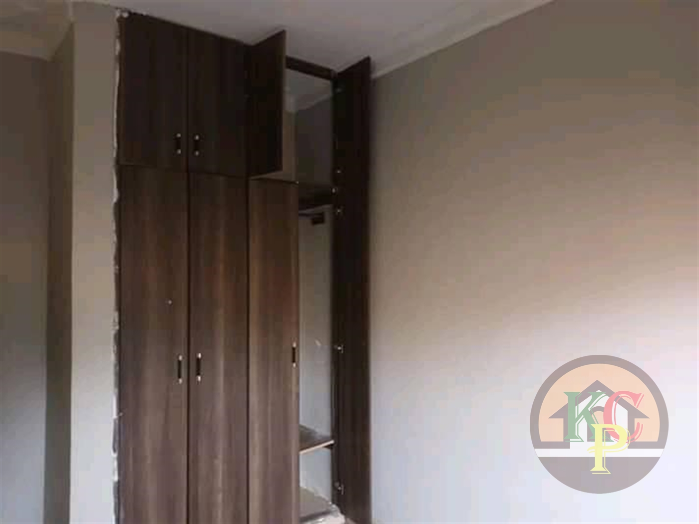 Semi Detached for rent in Najjera Kampala