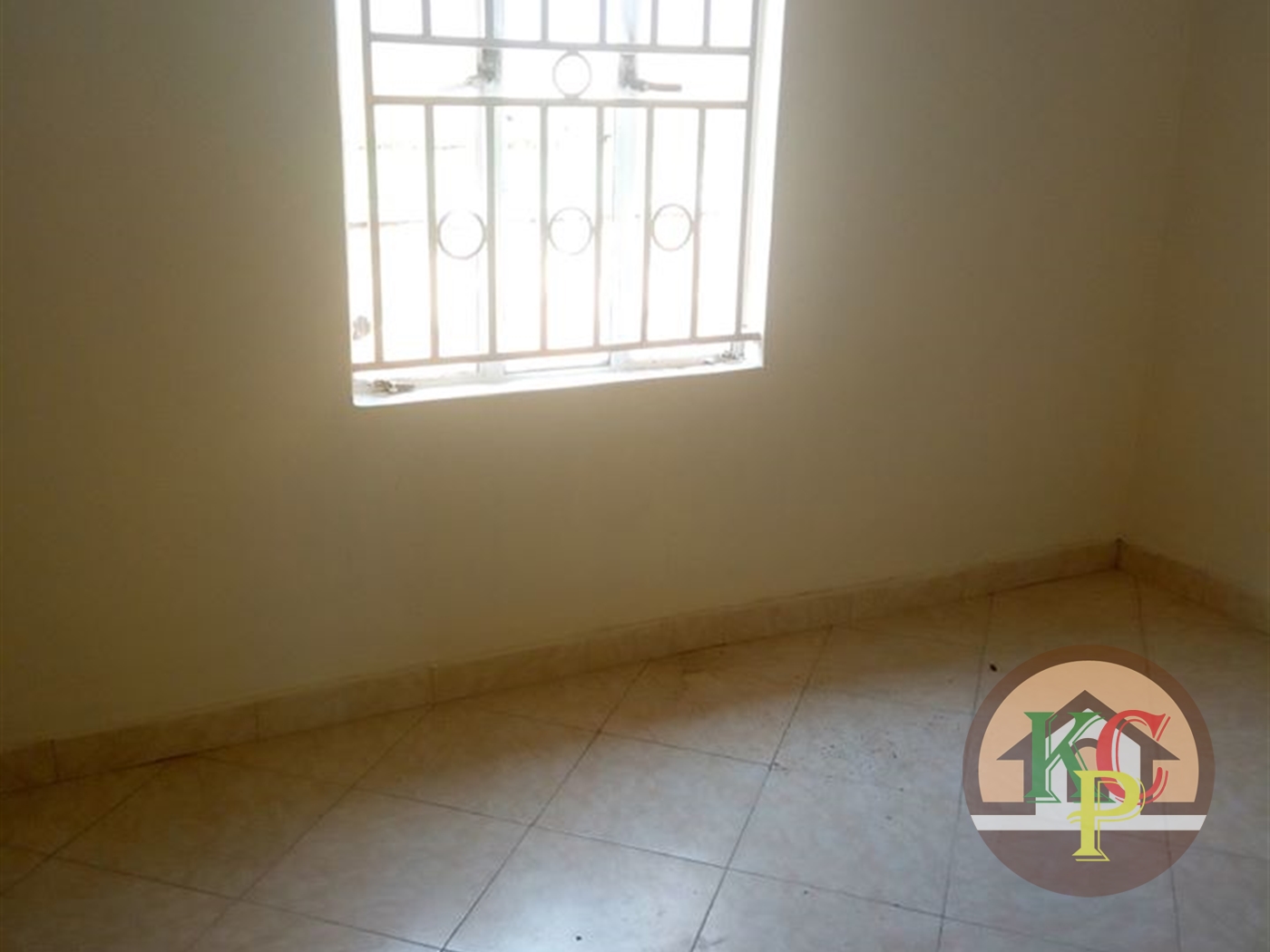 Semi Detached for rent in Kisaasi Kampala