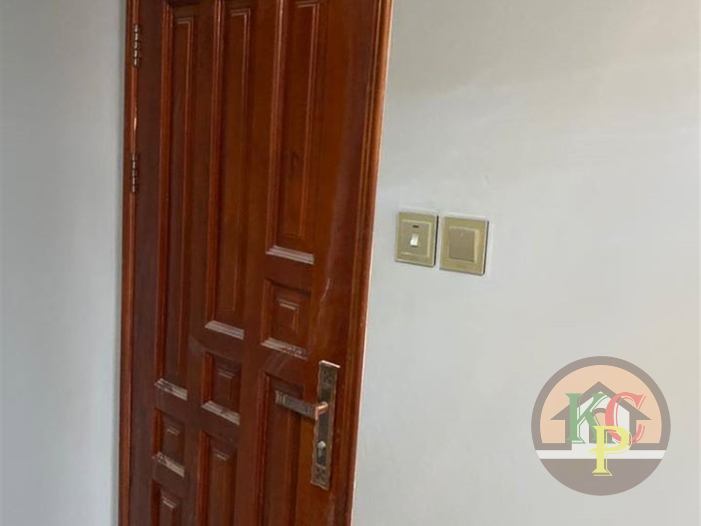 Semi Detached for rent in Kisaasi Kampala