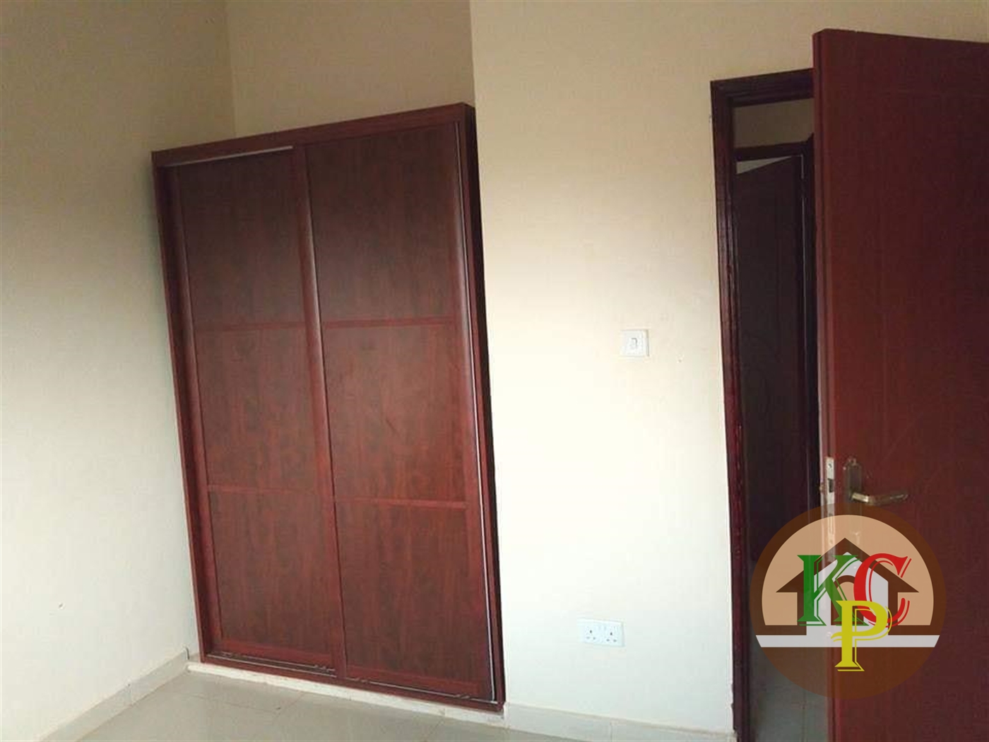 Semi Detached for rent in Najjera Kampala