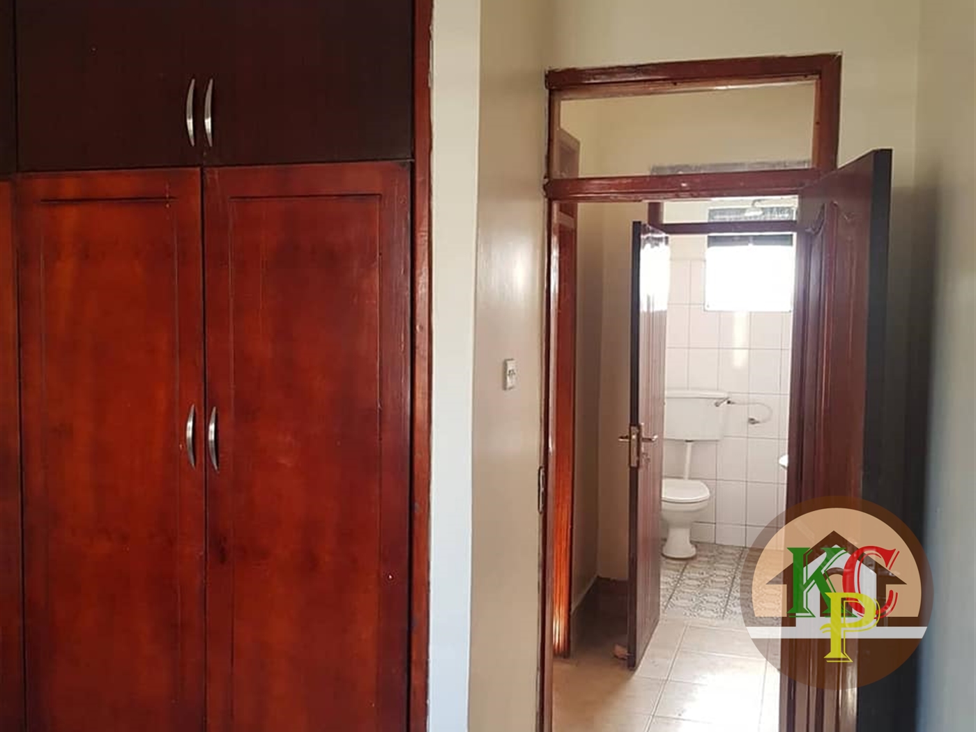 Semi Detached for rent in Gayaza Kampala