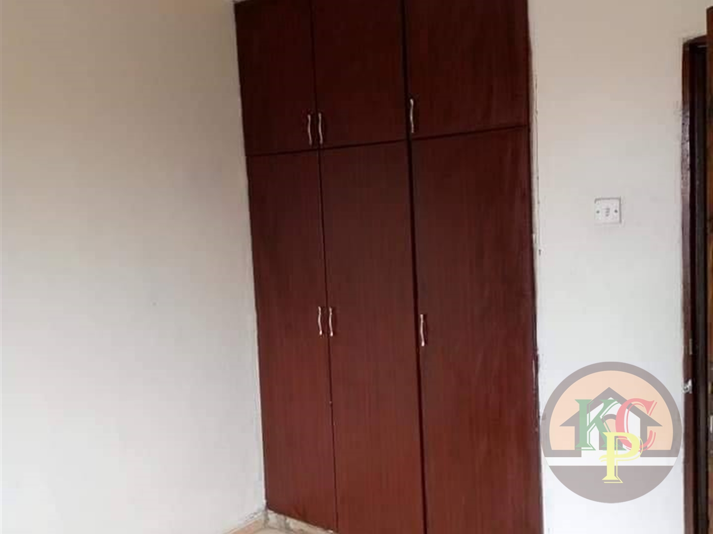 Semi Detached for rent in Mpererwe Kampala