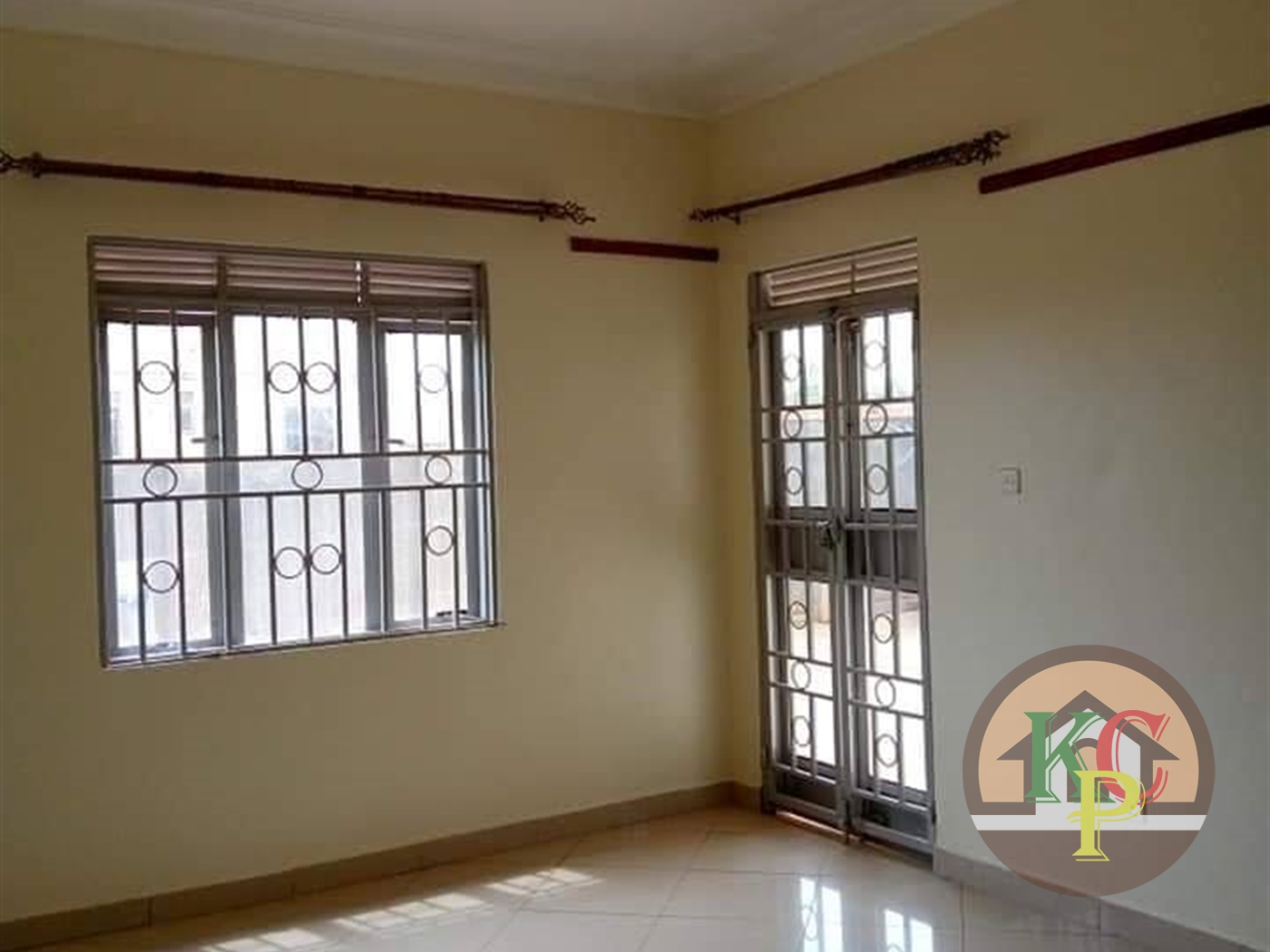 Semi Detached for rent in Mpererwe Kampala