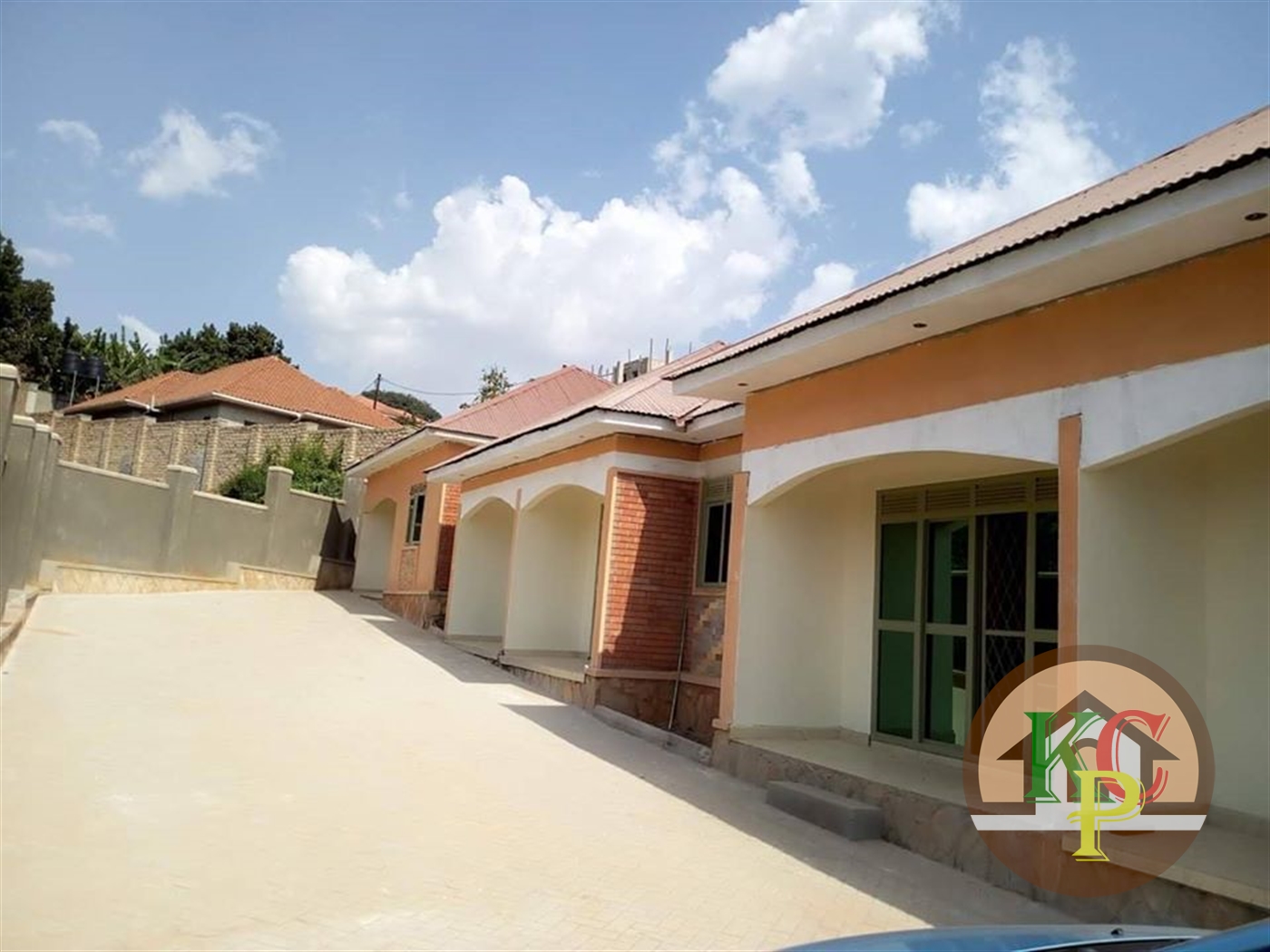 Semi Detached for rent in Kisaasi Kampala