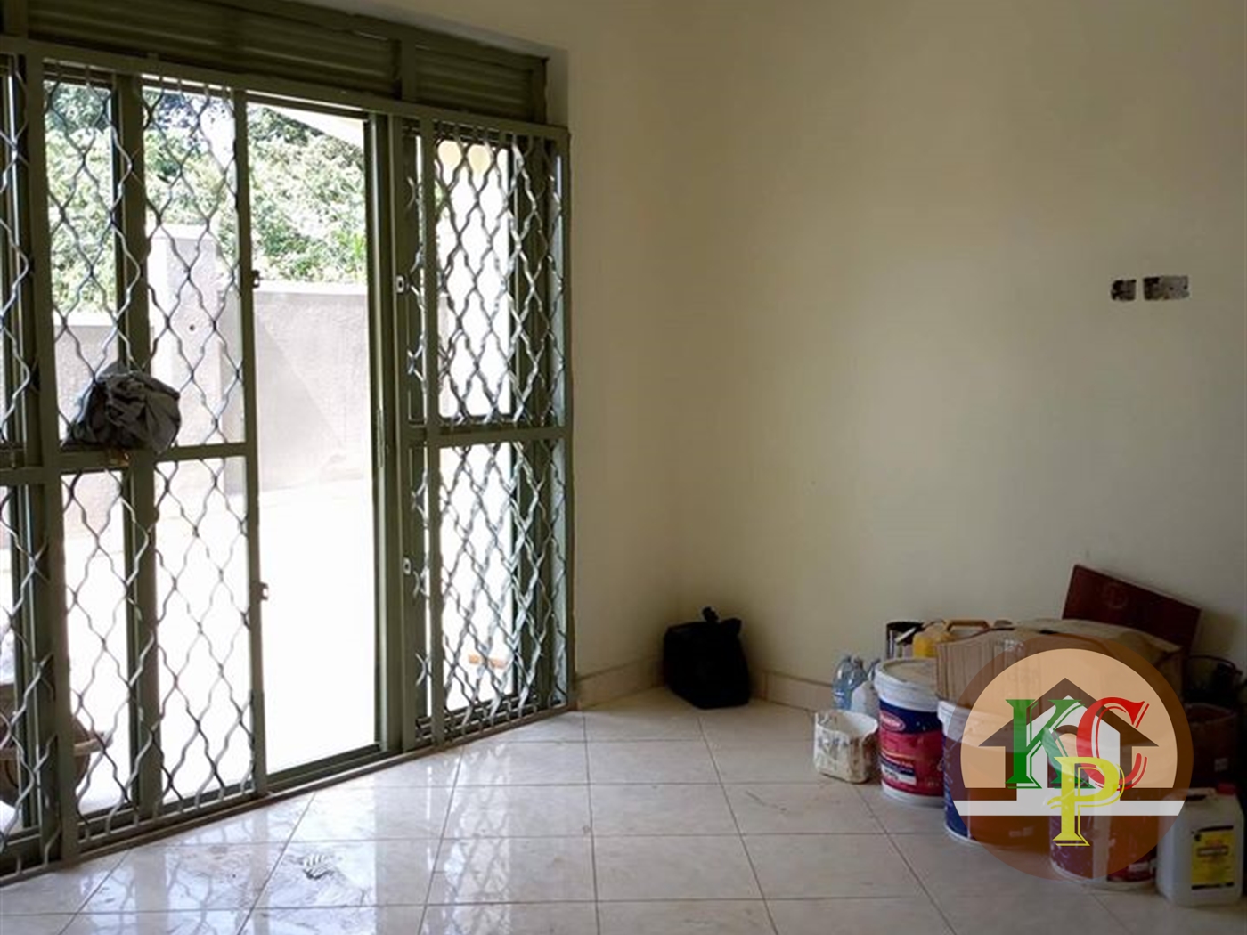 Semi Detached for rent in Kisaasi Kampala