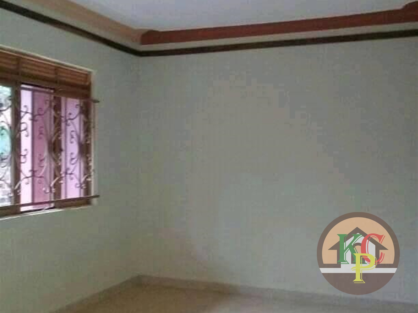 Semi Detached for rent in Mpererwe Kampala