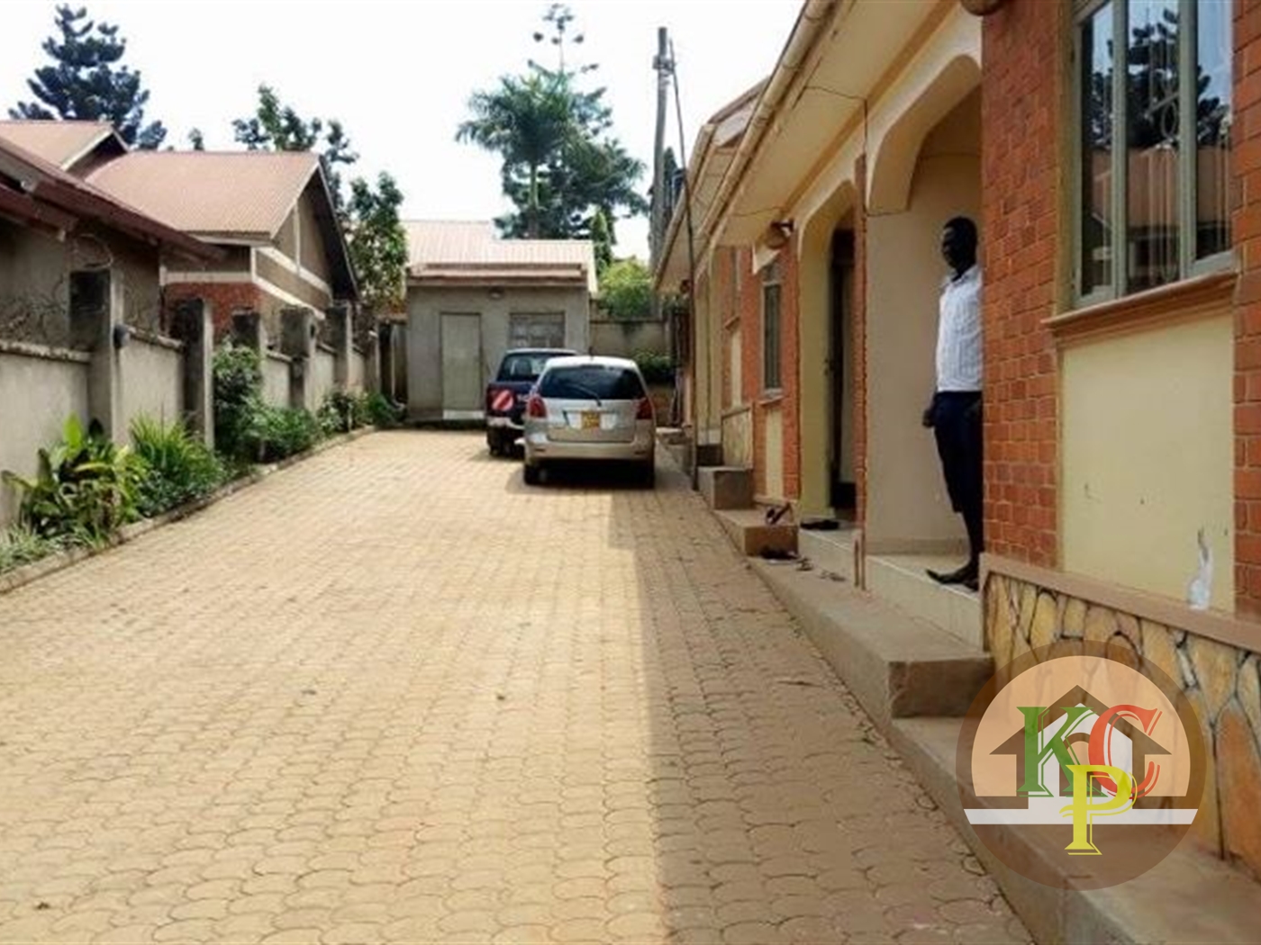 Semi Detached for rent in Kisaasi Kampala