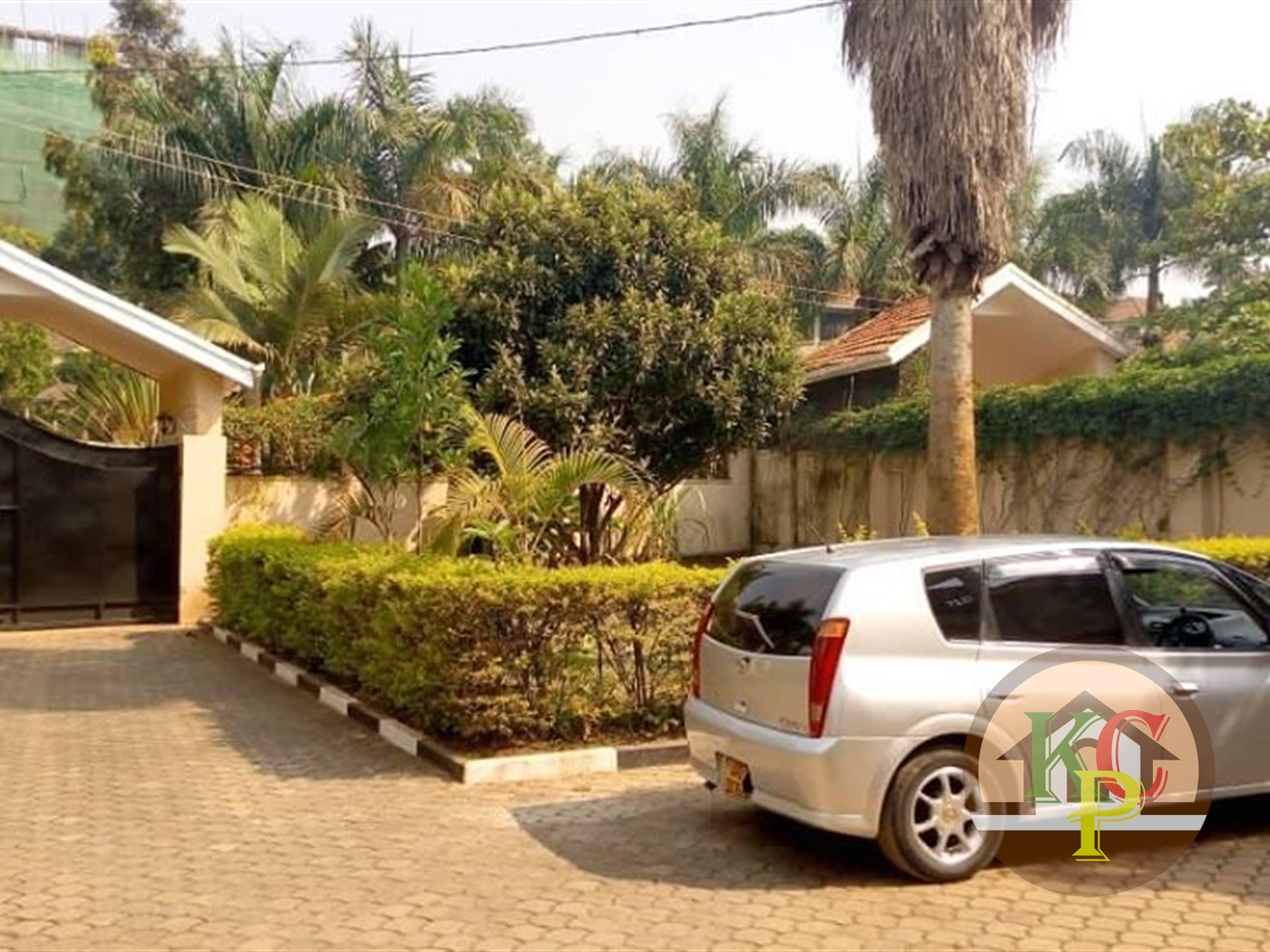 Mansion for sale in Naguru Kampala