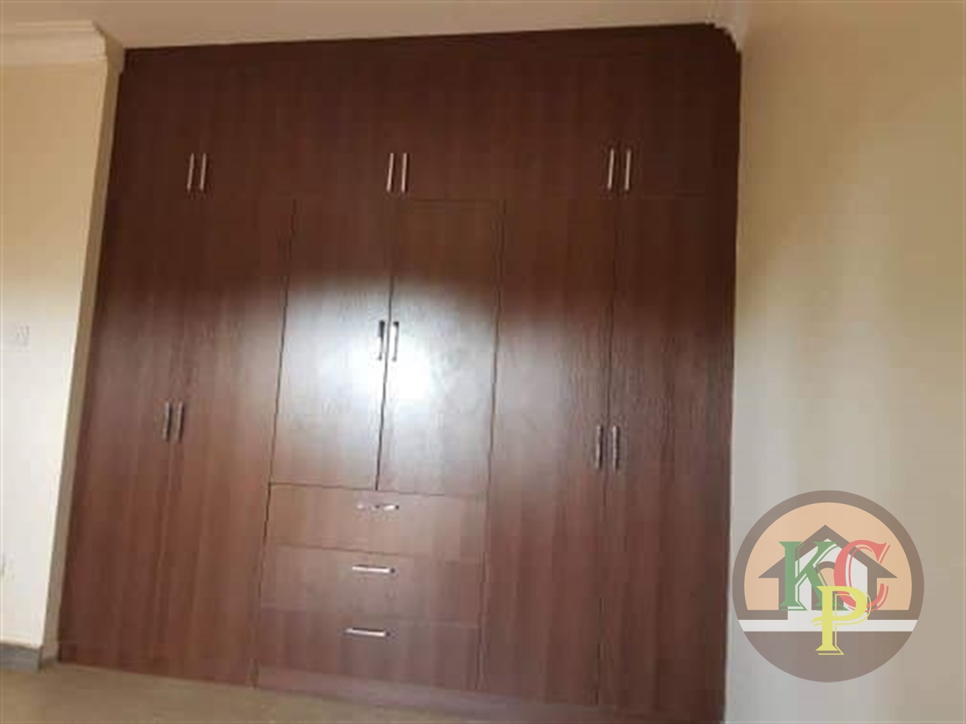 Duplex for rent in Najjera Kampala