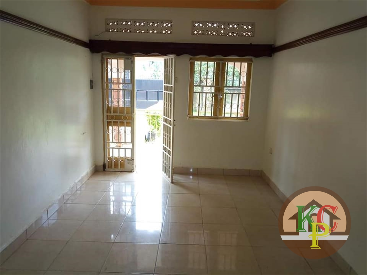 Bungalow for rent in Kyaliwajjala Wakiso