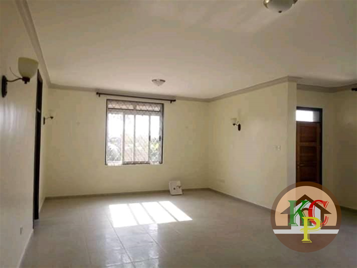 Mansion for rent in Kira Wakiso