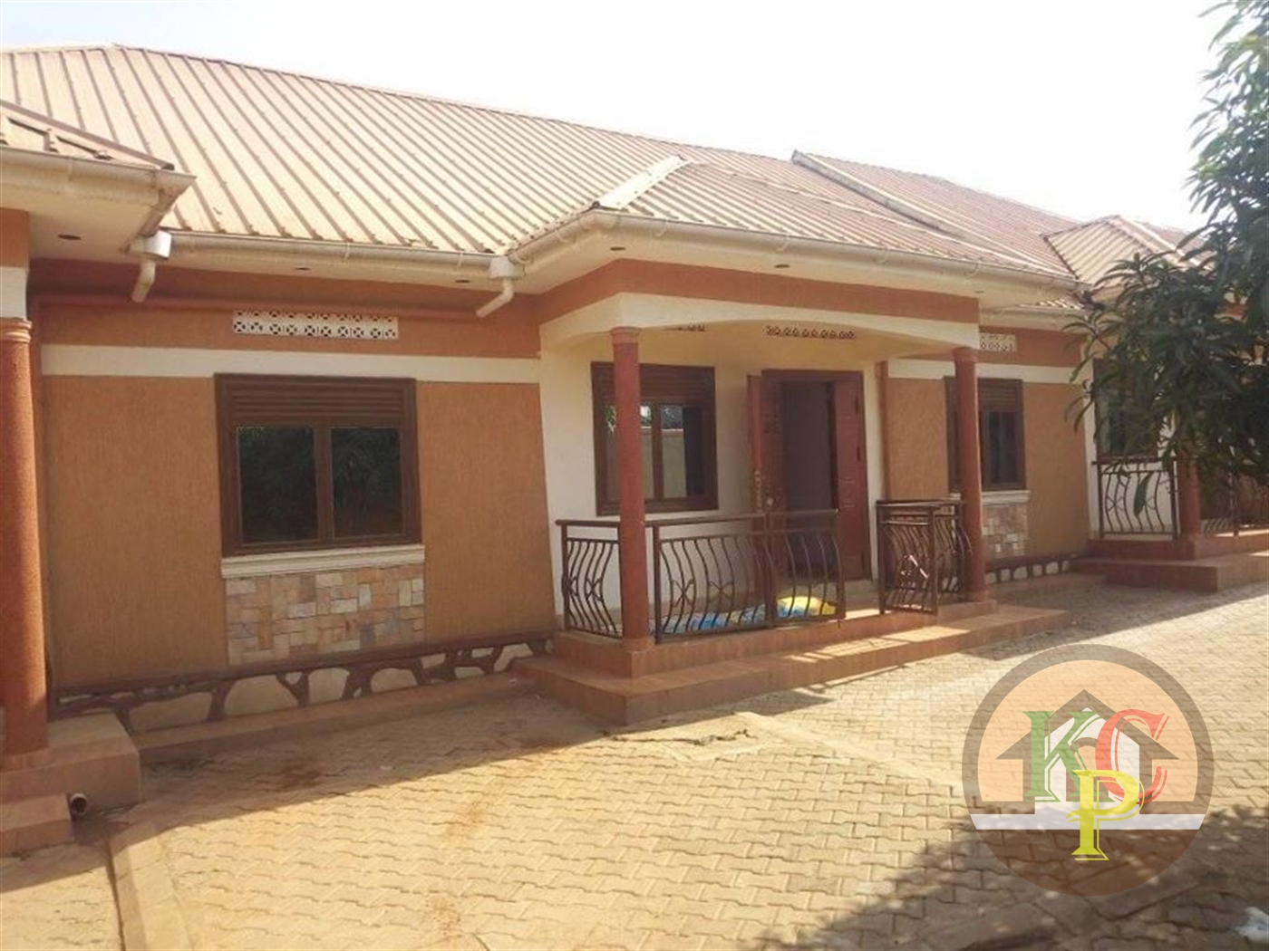 Semi Detached for rent in Naalya Kampala