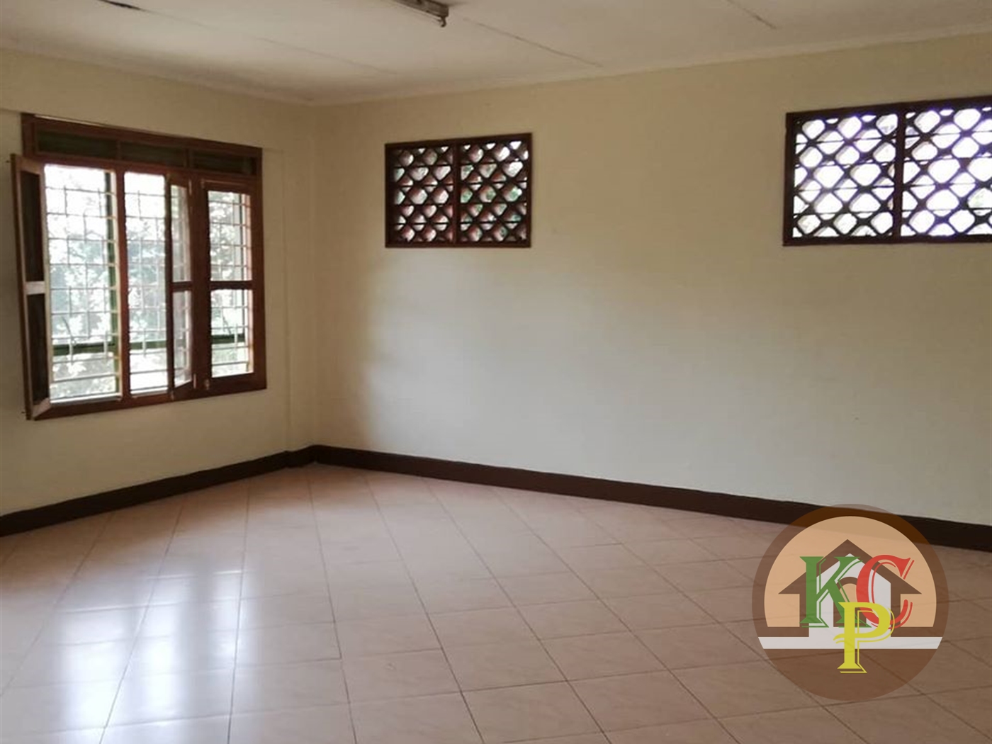 Mansion for rent in Bukoto Kampala