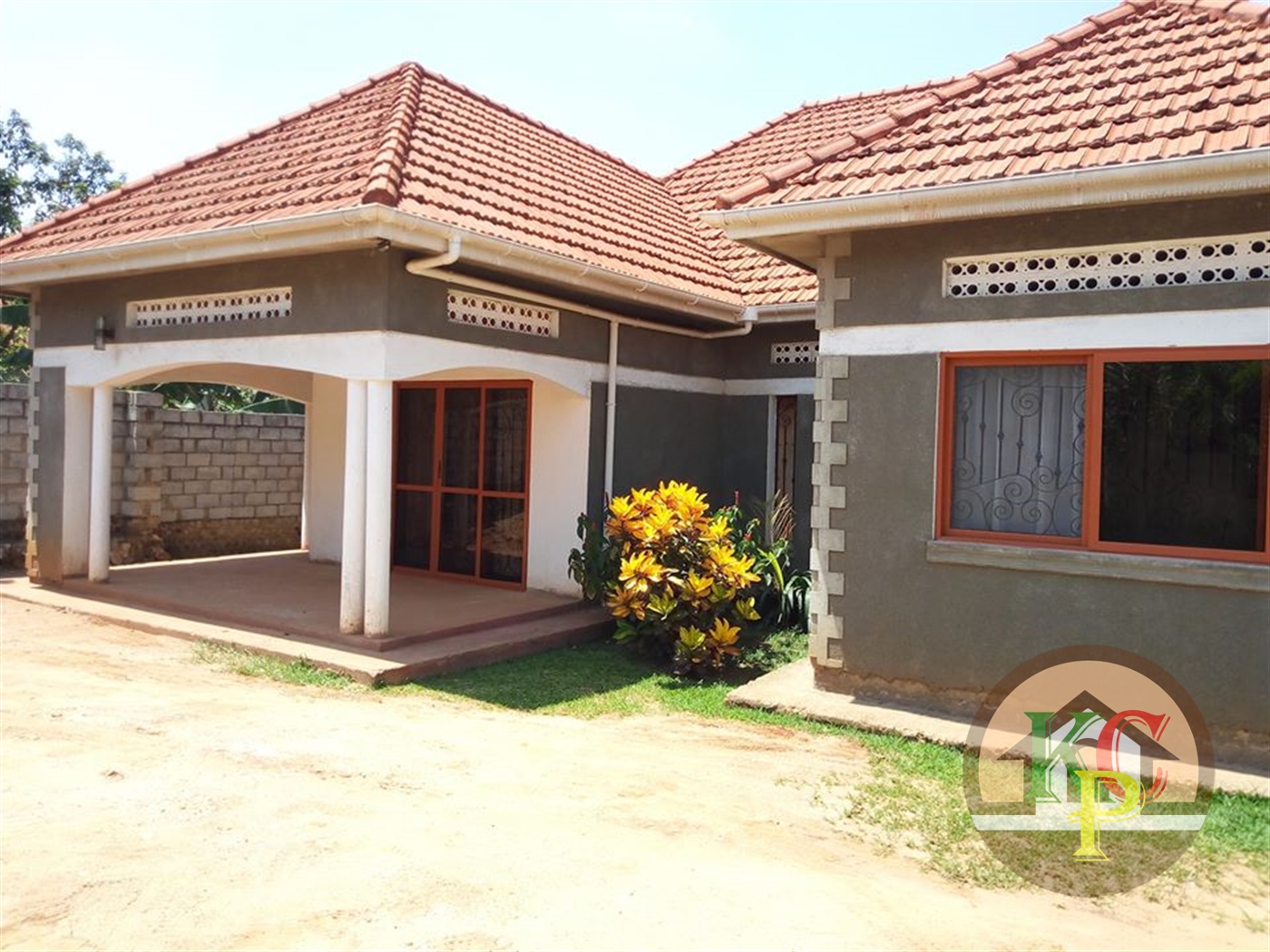 Bungalow for sale in Kira Wakiso