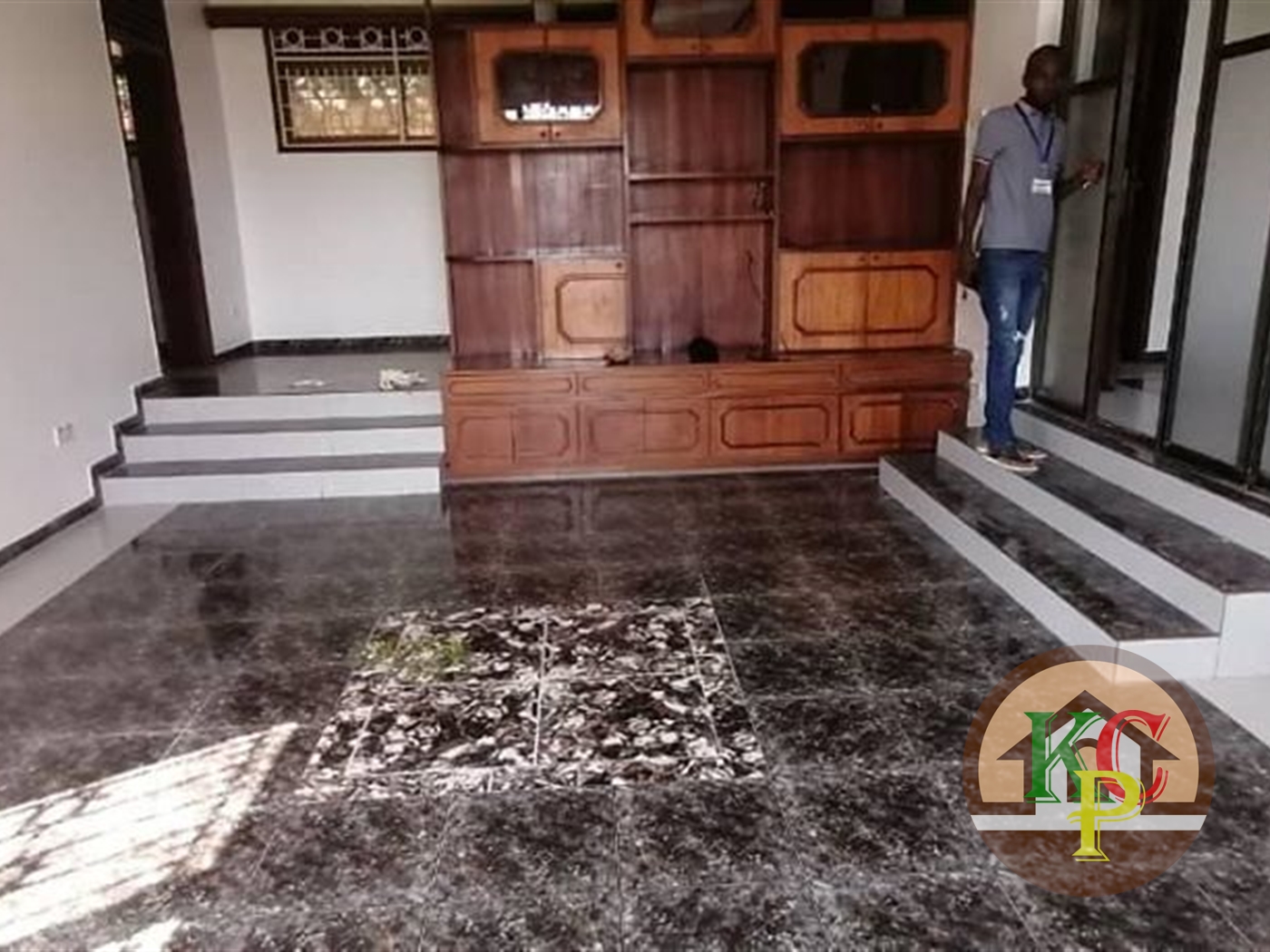 Mansion for rent in Naguru Kampala