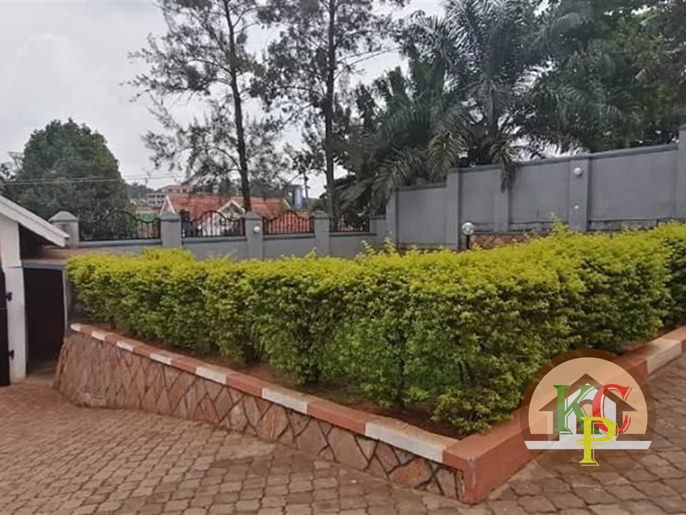 Mansion for rent in Naguru Kampala